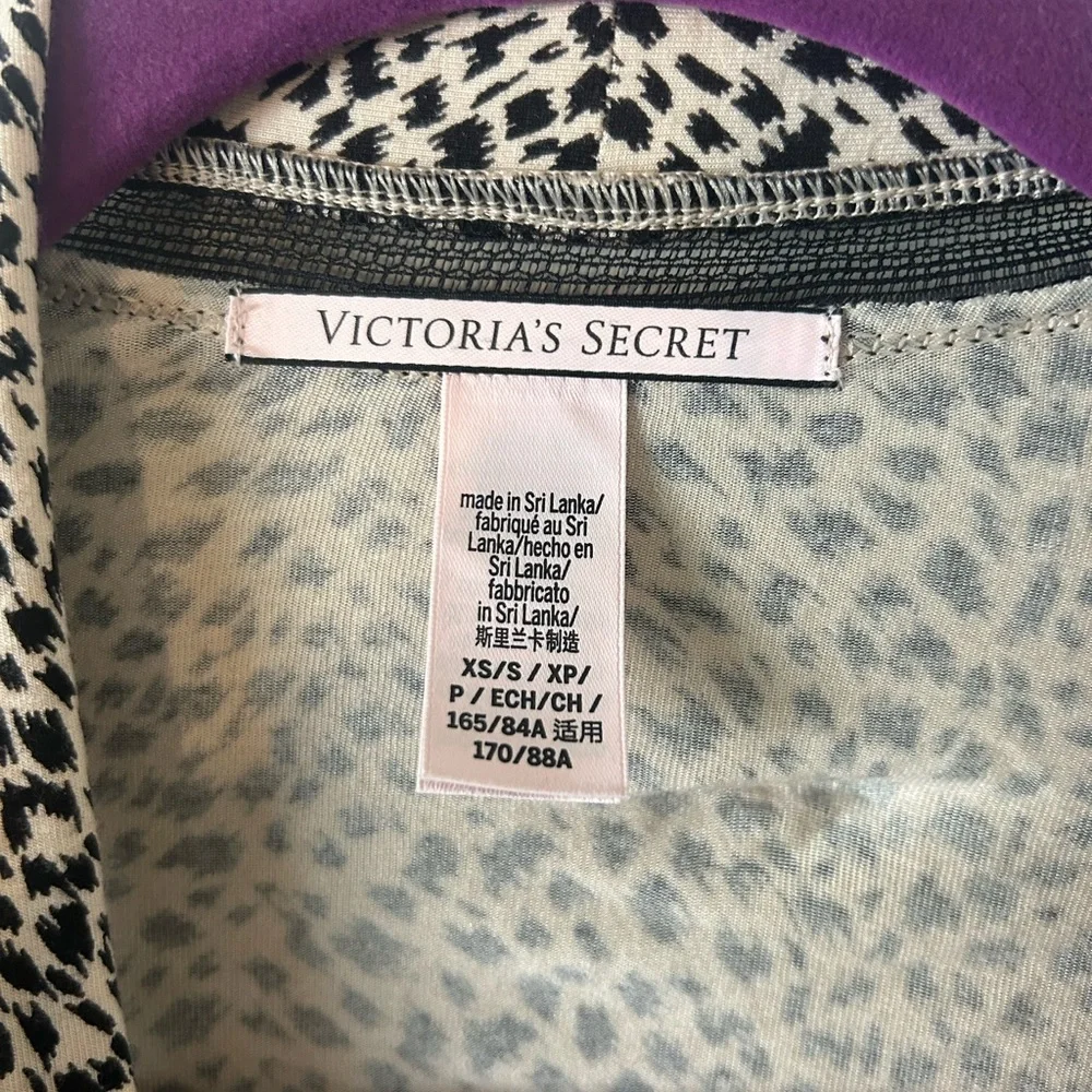 Victoria's Secret Animal Print Robe with Black Lace Accents - Picture 2 of 3